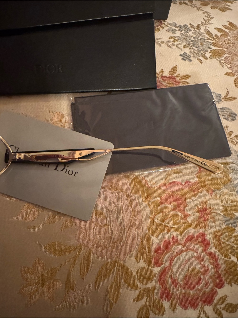 Christian Dior Metal ArchiDior S2U Sunglasses Gold - Picture 7 of 16